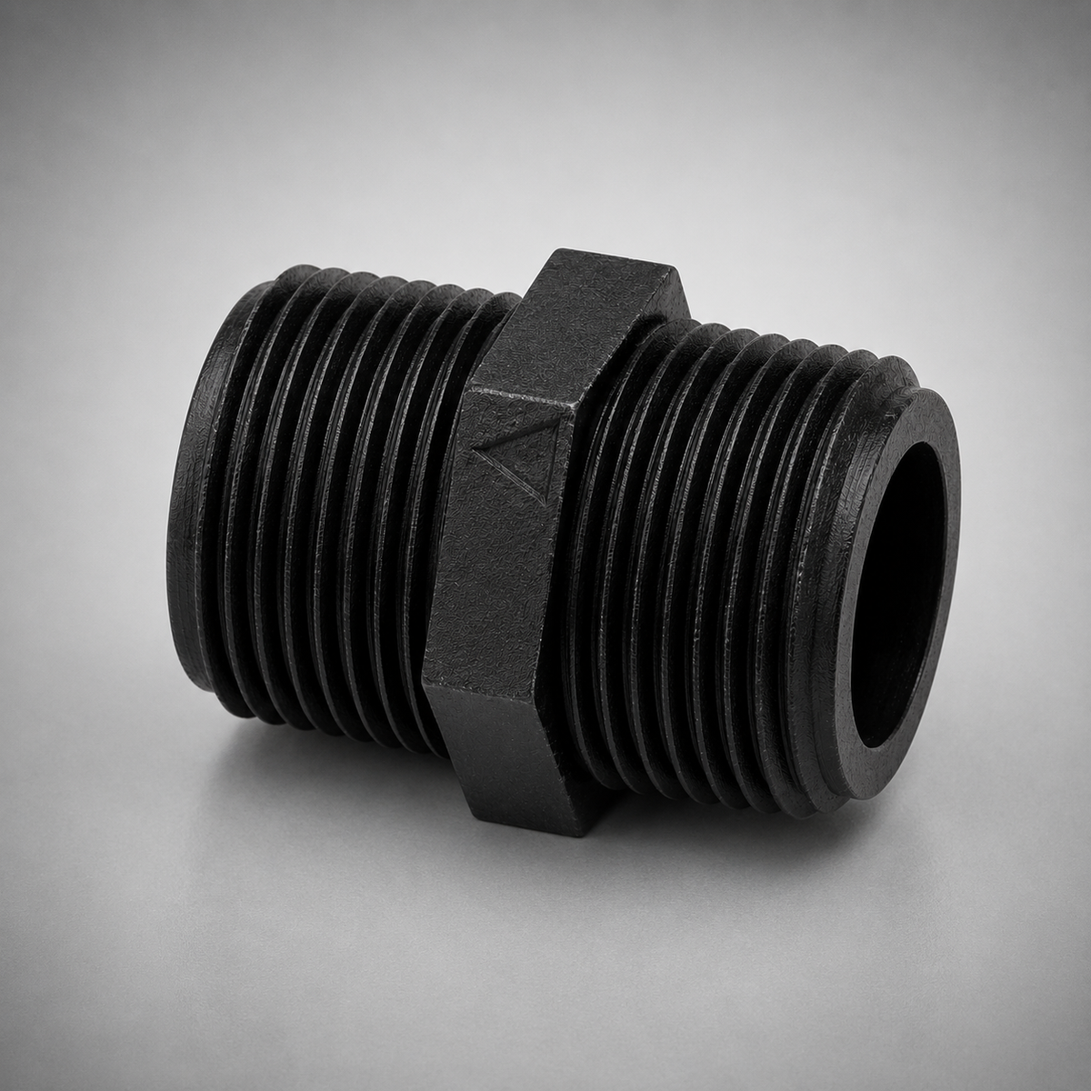 Everpure® Fitting, Adapter 3/4 in MPT x 3/4 in MPT, EV3122-95